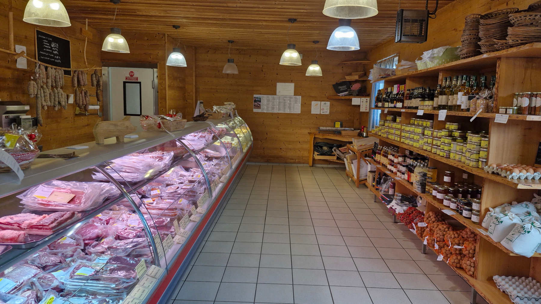 Salles d’affinage des charcuteries