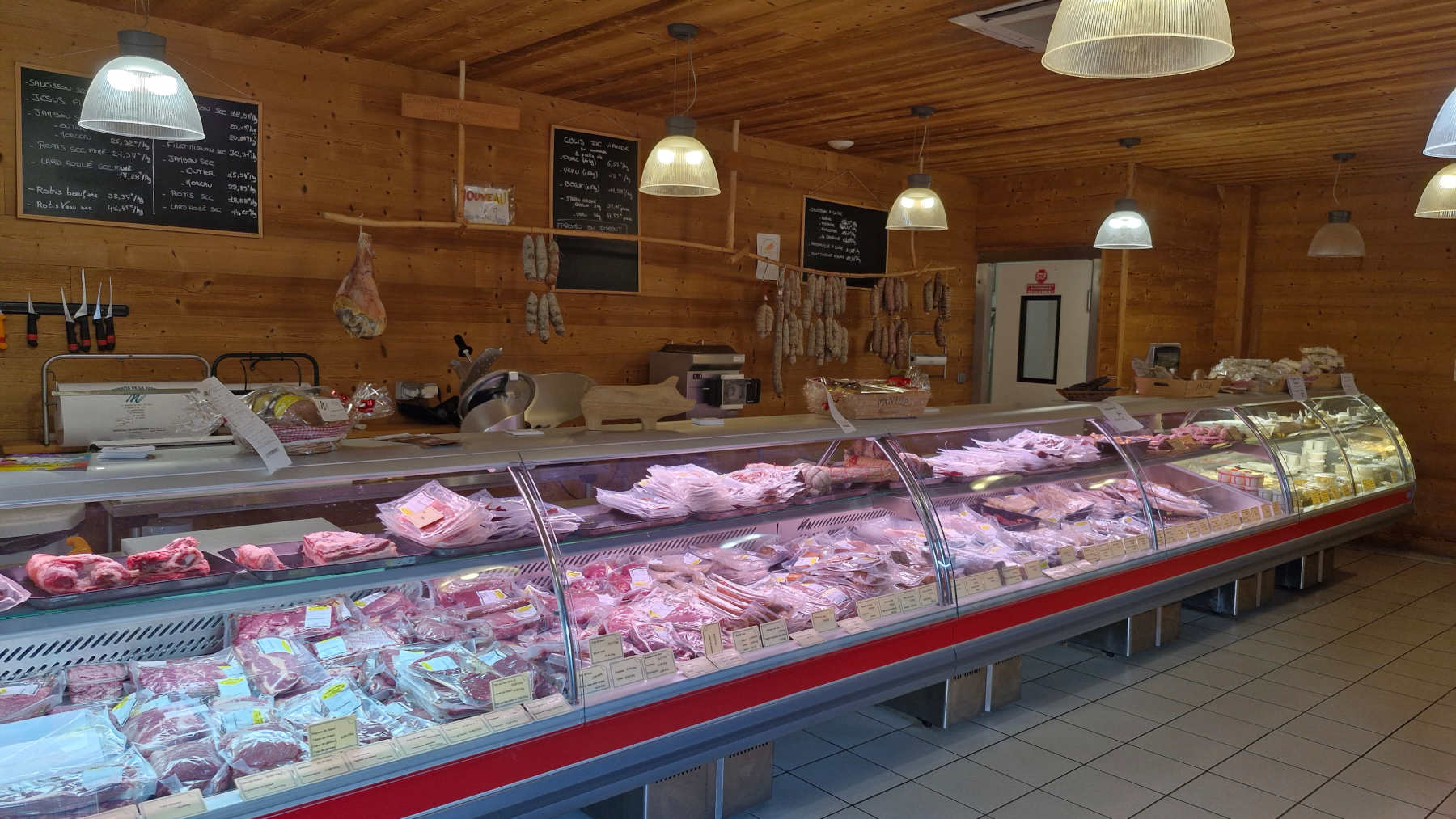 Salles d’affinage des charcuteries